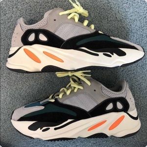 Yeezy boost 700 "OG"